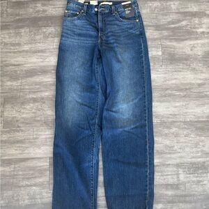 Levi's Baggy Dad Mid Rise Jeans in Deep Blue